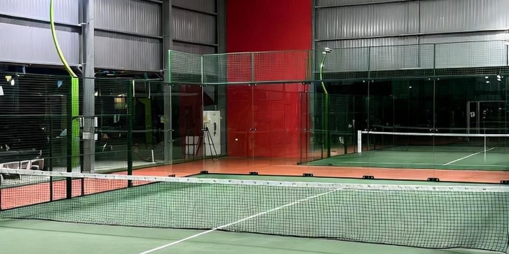 Outdoor padel club with multiple courts